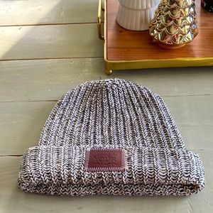 Love Your Melon Beanie, like new